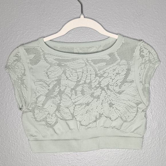 Out from under mesh mint crop top - Picture 1 of 3